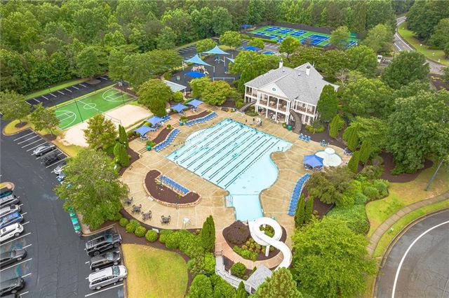 300 Balaban Circle, Woodstock, GA 30188