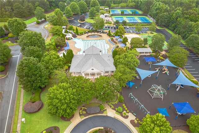 300 Balaban Circle, Woodstock, GA 30188