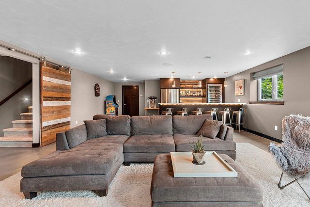 3353 LANGDON STREET, Green Bay, WI 54311