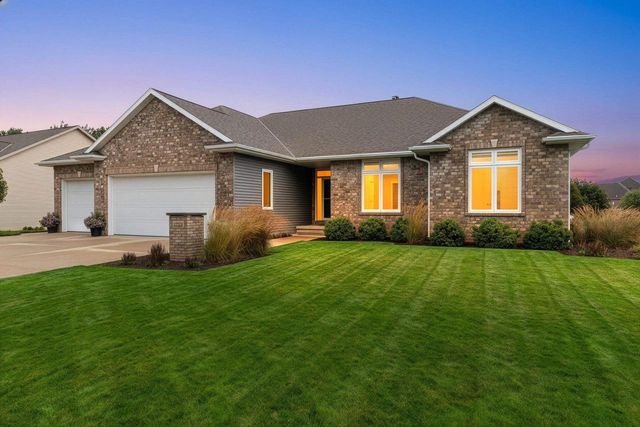 3353 LANGDON STREET, Green Bay, WI 54311