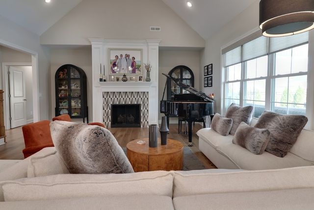 437 Sheas Way, Clarksville, TN 37043