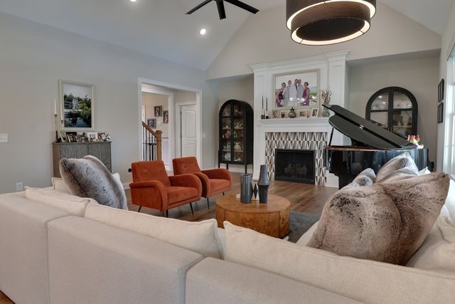 437 Sheas Way, Clarksville, TN 37043