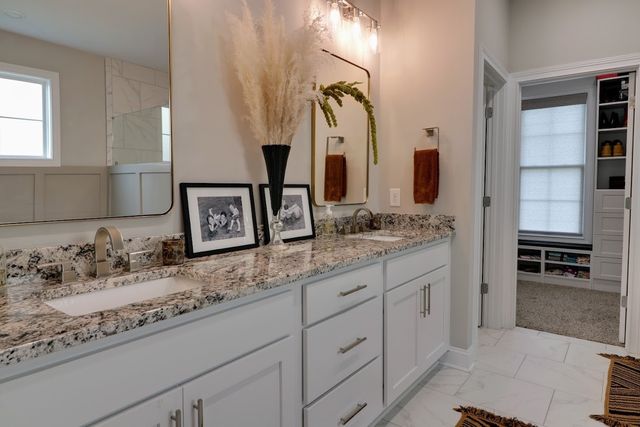 437 Sheas Way, Clarksville, TN 37043
