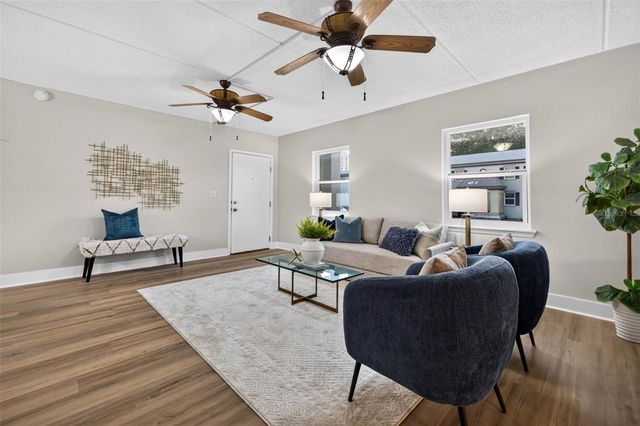 1190 RUE DES CHATEAUX 1A, St Petersburg, FL 33707