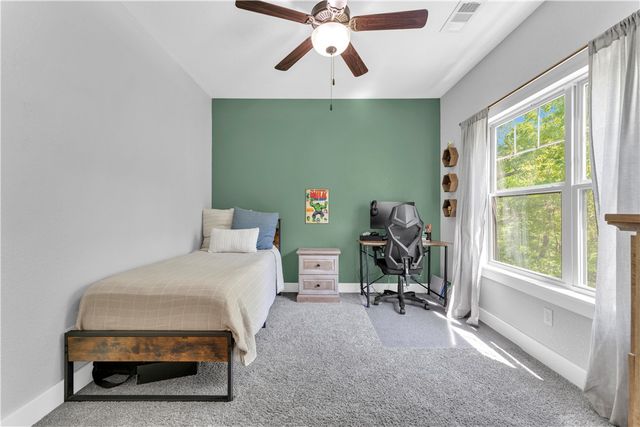 4205 Rainbow Farm Road, Bentonville, AR 72713