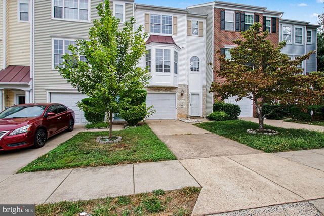 15611 WINDING CREEK DR, Dumfries, VA 22025