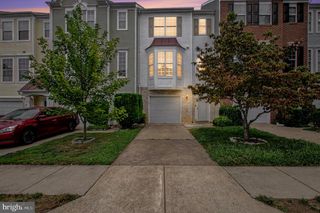 15611 WINDING CREEK DR, Dumfries, VA 22025