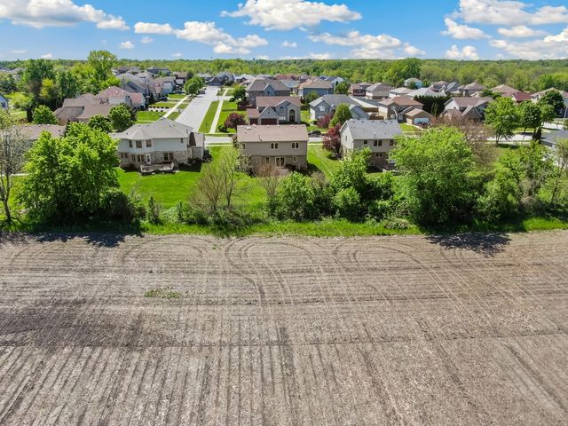 24395 Patriot Lane, Crete, IL 60417