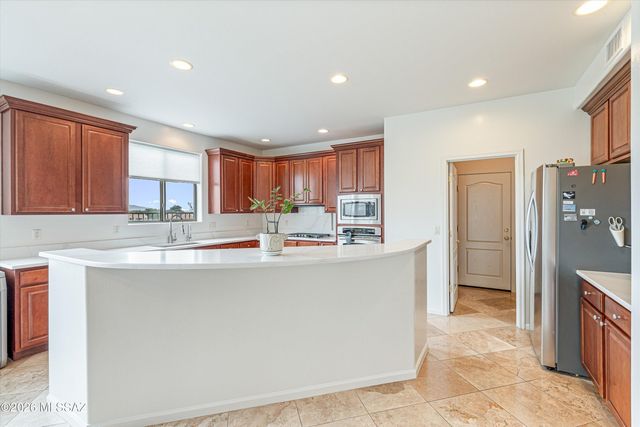 6026 N Placita Pajaro, Tucson, AZ 85718