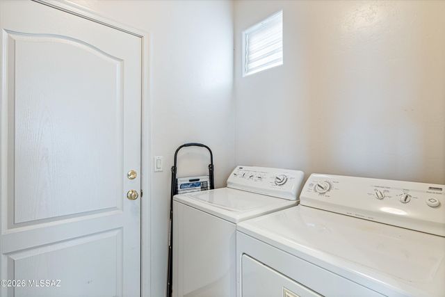 6026 N Placita Pajaro, Tucson, AZ 85718