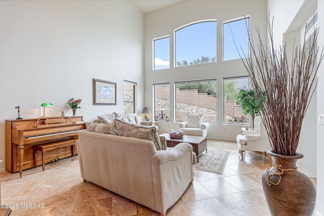 6026 N Placita Pajaro, Tucson, AZ 85718