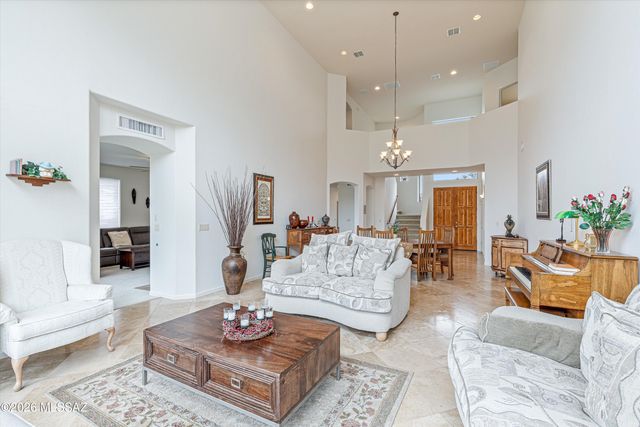 6026 N Placita Pajaro, Tucson, AZ 85718