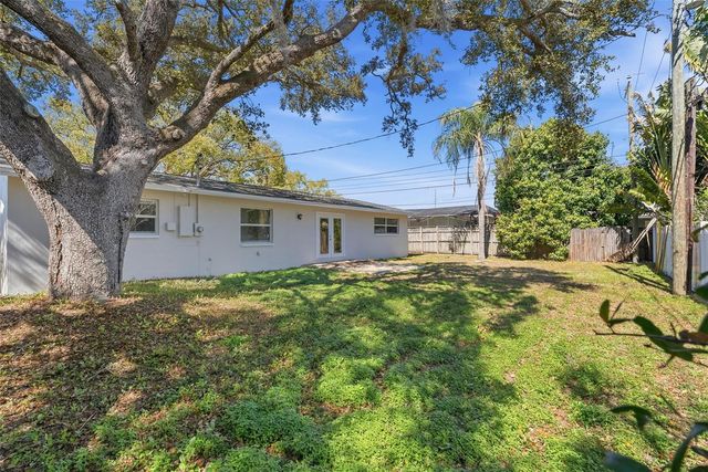 1801 S LAKE AVENUE, Clearwater, FL 33756