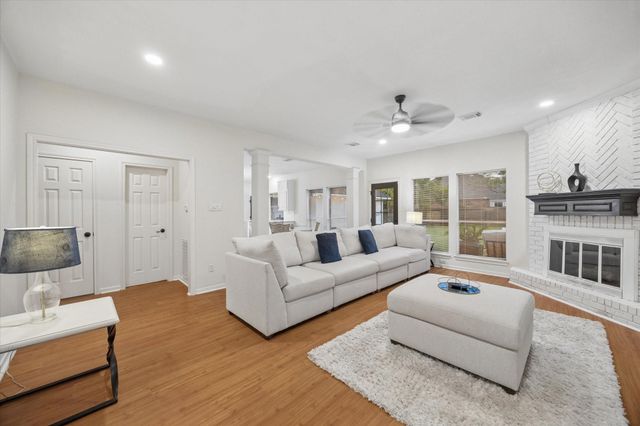 4419 Three Rivers Drive, Sugar Land, TX 77478