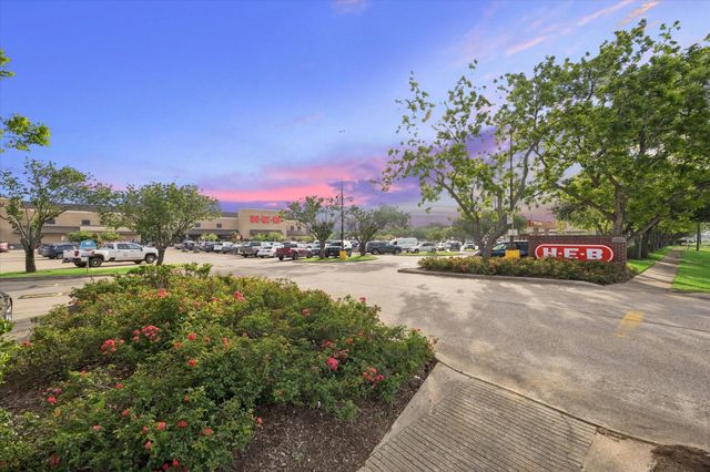 4419 Three Rivers Drive, Sugar Land, TX 77478