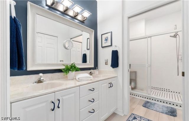 5928 Sand Wedge LN 1805, Naples, FL 34110