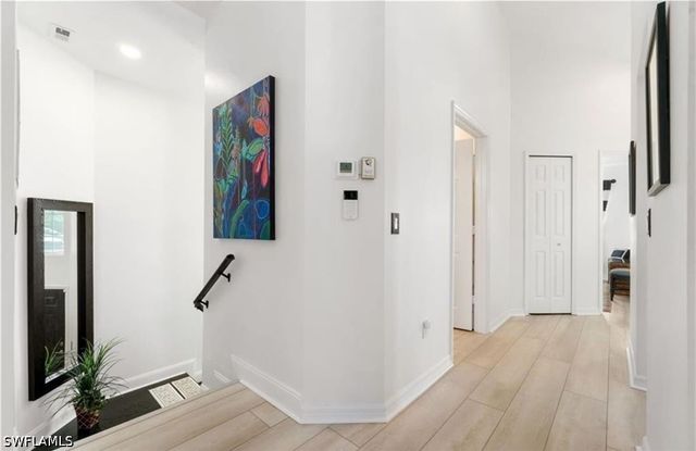 5928 Sand Wedge LN 1805, Naples, FL 34110