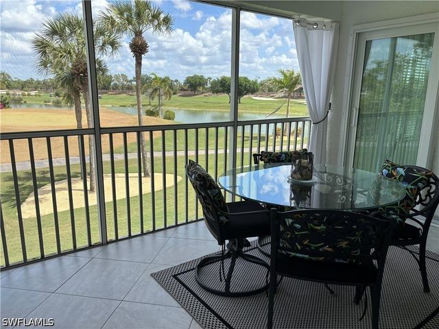 5928 Sand Wedge LN 1805, Naples, FL 34110