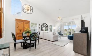 5928 Sand Wedge LN 1805, Naples, FL 34110