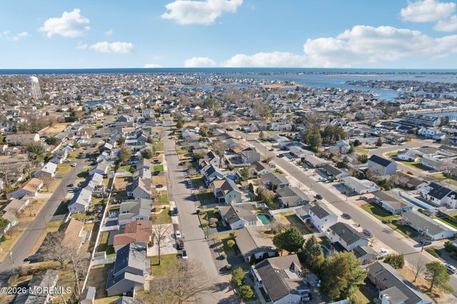 2318 Cardinal Drive, Point Pleasant, NJ 08742