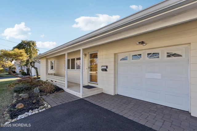 2318 Cardinal Drive, Point Pleasant, NJ 08742