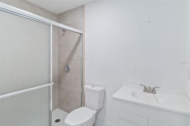 11407 SPLITWOOD LANE, Orlando, FL 32821