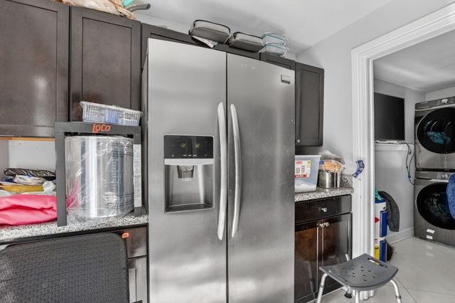 256 SW 11th Place, Boca Raton, FL 33432