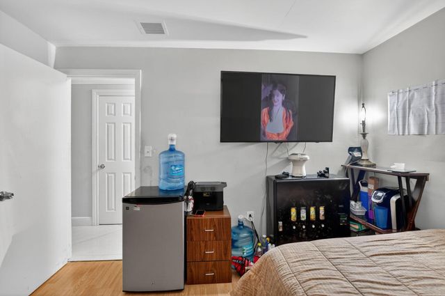 256 SW 11th Place, Boca Raton, FL 33432