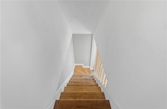 44 Woodstock Drive, Warwick, RI 02889