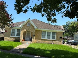 1625 Fourcade Street, Houston, TX 77023