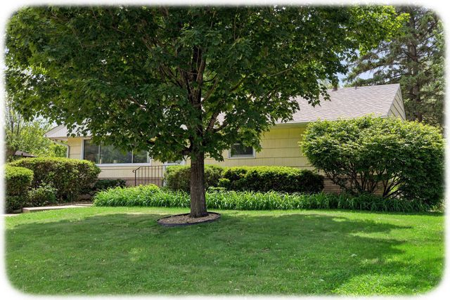 3901 57th Avenue N, Brooklyn Center, MN 55429