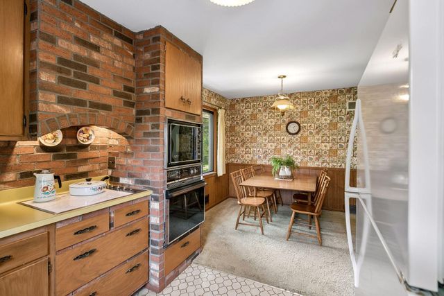 3901 57th Avenue N, Brooklyn Center, MN 55429