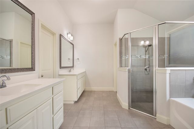 316 Bluffside Trail, Benbrook, TX 76126