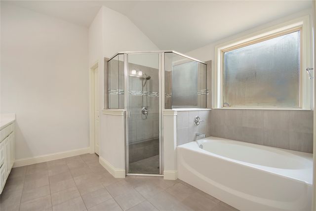 316 Bluffside Trail, Benbrook, TX 76126