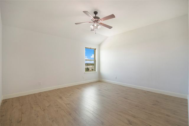316 Bluffside Trail, Benbrook, TX 76126