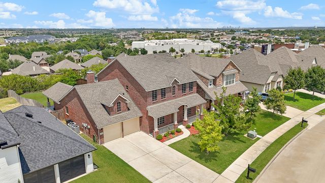 316 Bluffside Trail, Benbrook, TX 76126