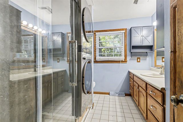 8081 N 27th Street, Richland, MI 49083