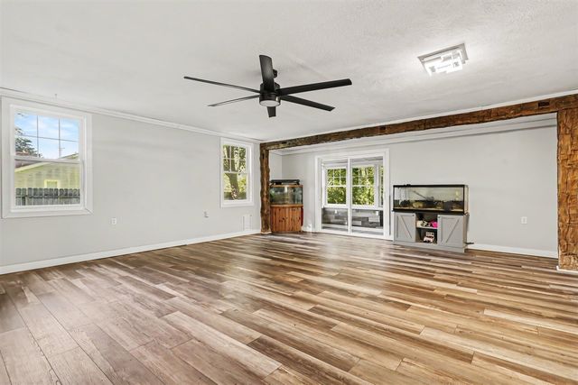 8081 N 27th Street, Richland, MI 49083
