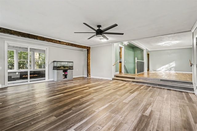 8081 N 27th Street, Richland, MI 49083