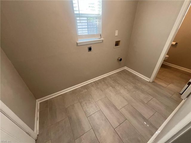 5018 Huntclub CHSE, Suffolk, VA 23435