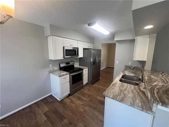 5018 Huntclub CHSE, Suffolk, VA 23435