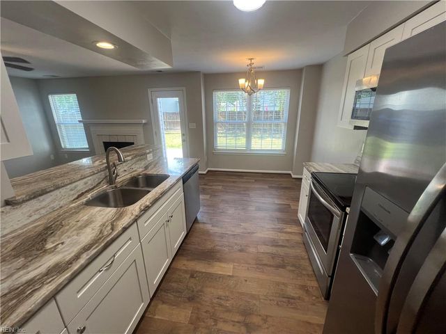5018 Huntclub CHSE, Suffolk, VA 23435
