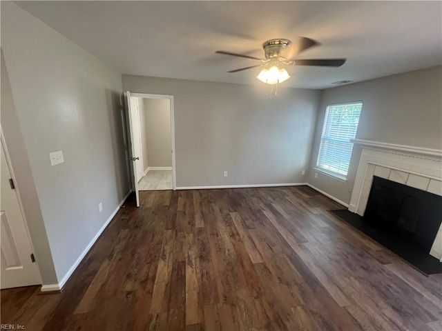 5018 Huntclub CHSE, Suffolk, VA 23435