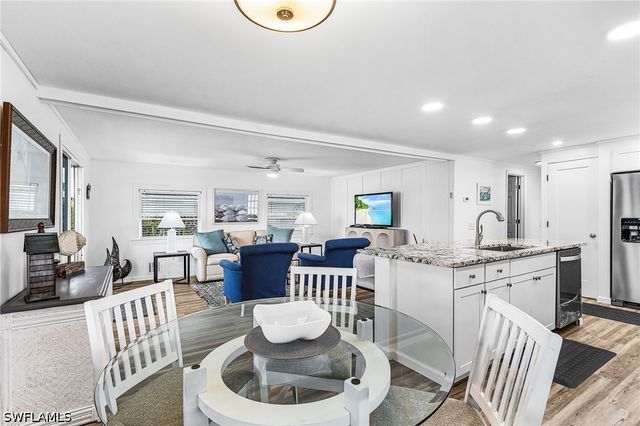 64 Sturbridge LN, Fort Myers, FL 33908
