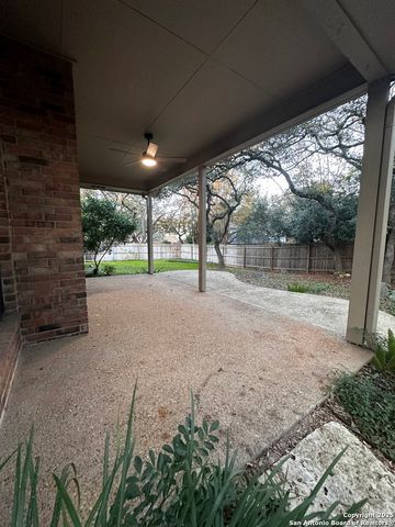 17906 Crystal, San Antonio, TX 78258