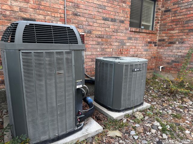 17906 Crystal, San Antonio, TX 78258