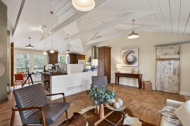 5330 Manitou Road, Tonka Bay, MN 55331