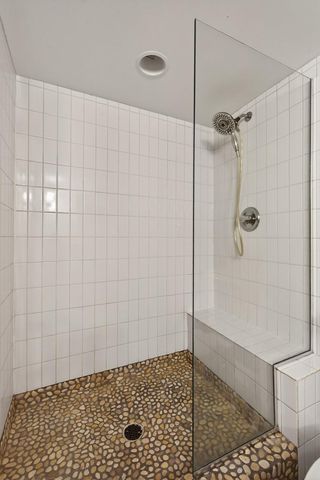 5330 Manitou Road, Tonka Bay, MN 55331