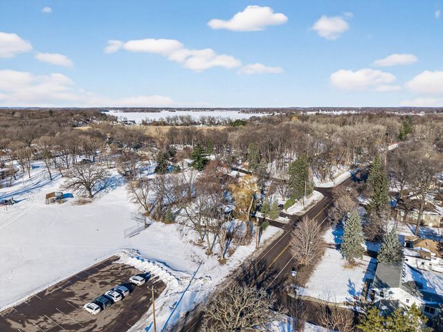 5330 Manitou Road, Tonka Bay, MN 55331