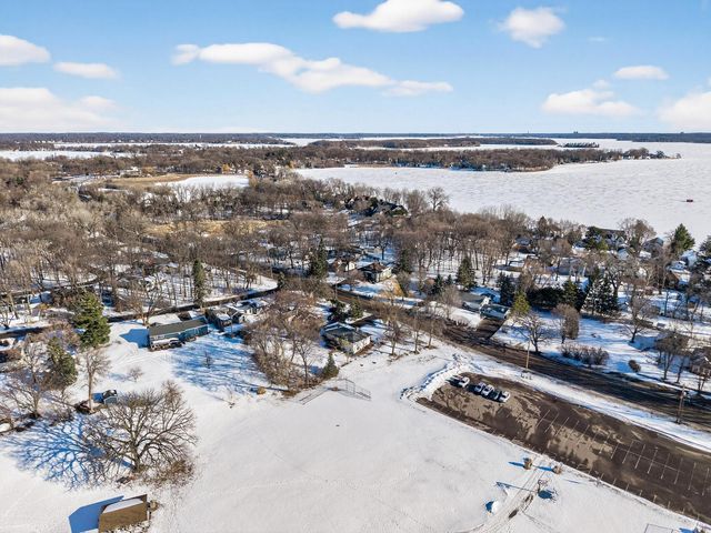 5330 Manitou Road, Tonka Bay, MN 55331